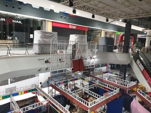 จอโรบินสัน ศรีสมาน ๒๐๐๒๒๓ 0009