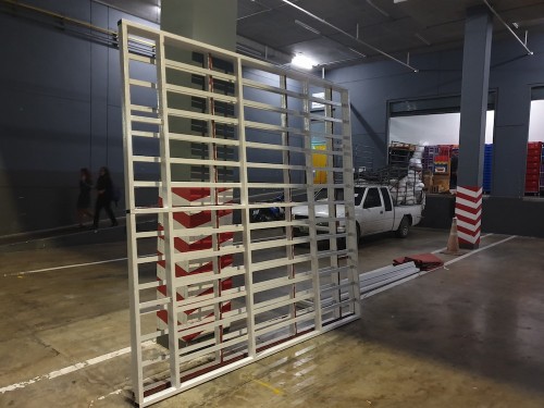 จอโรบินสัน ศรีสมาน ๒๐๐๒๒๓ 0011