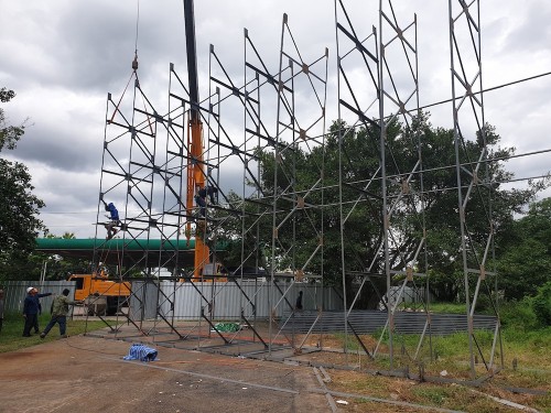 รูปงานป้าย เขาย้อย ๒๐๐๒๒๓ 0043